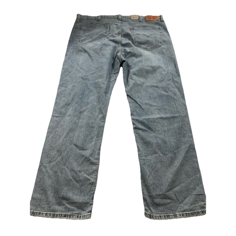 NWT Levi's 559 Jeans Men's 42x32 Relaxed Straight Stretch Medium Wash - Picture 2 of 11
